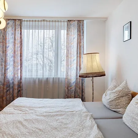 Hébergement de vacances Ruhige 2-zimmer-wohnung Fuer 4 Gaeste *
