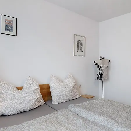 Holiday home Ruhige 2-zimmer-wohnung Fuer 4 Gaeste